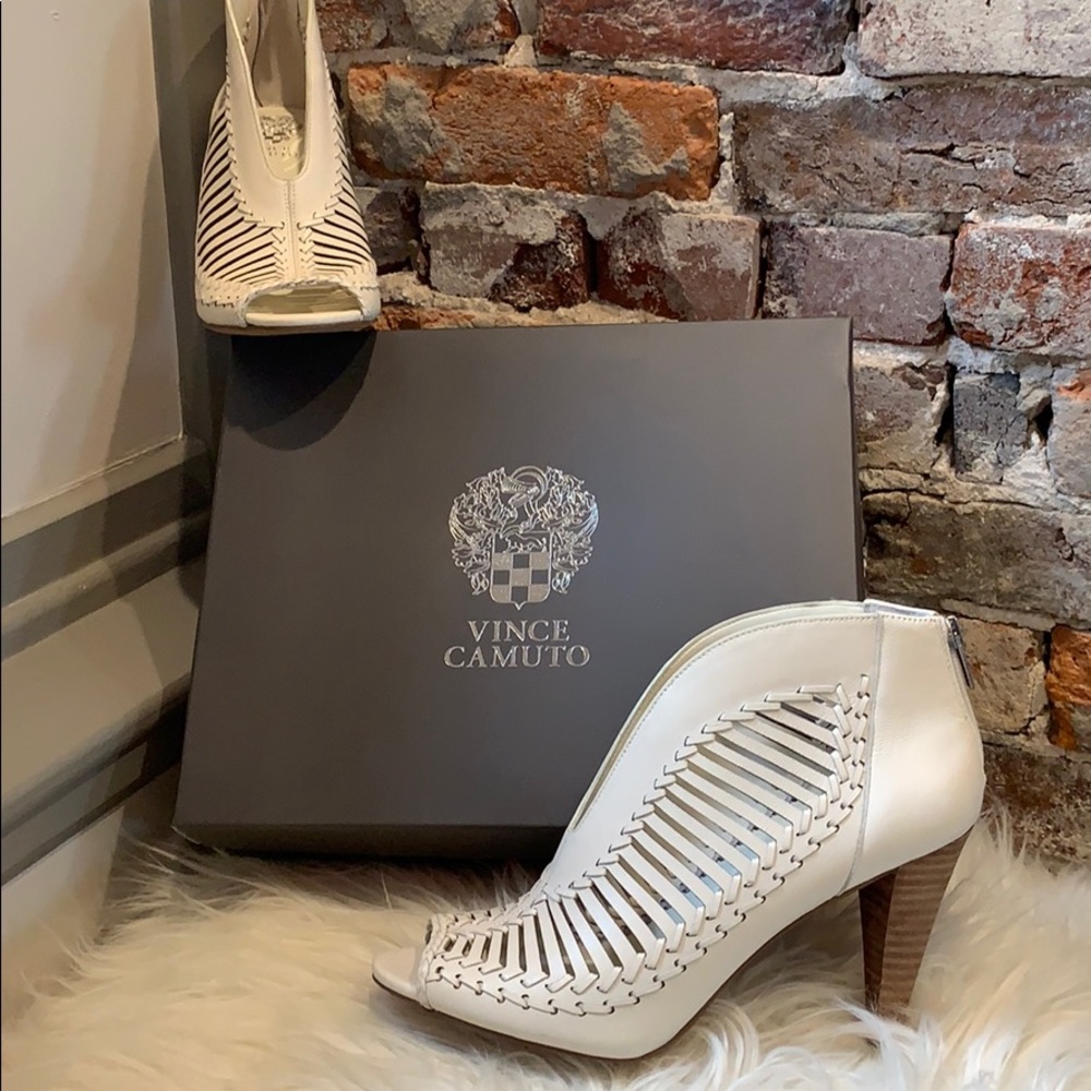 Warm White Pamplona Vince Camuto